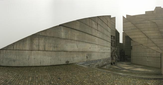 Днес се навършват 38 години от откриването на мемориалния комплекс