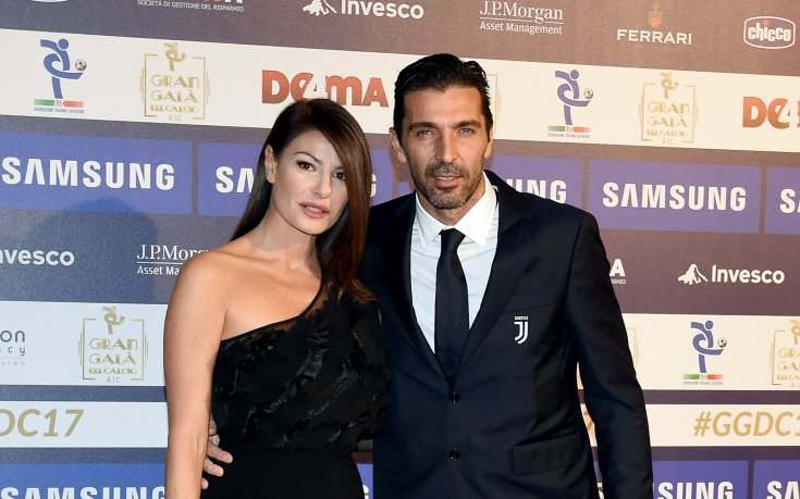 Джиджи Буфон с футболен Оскар в Италия