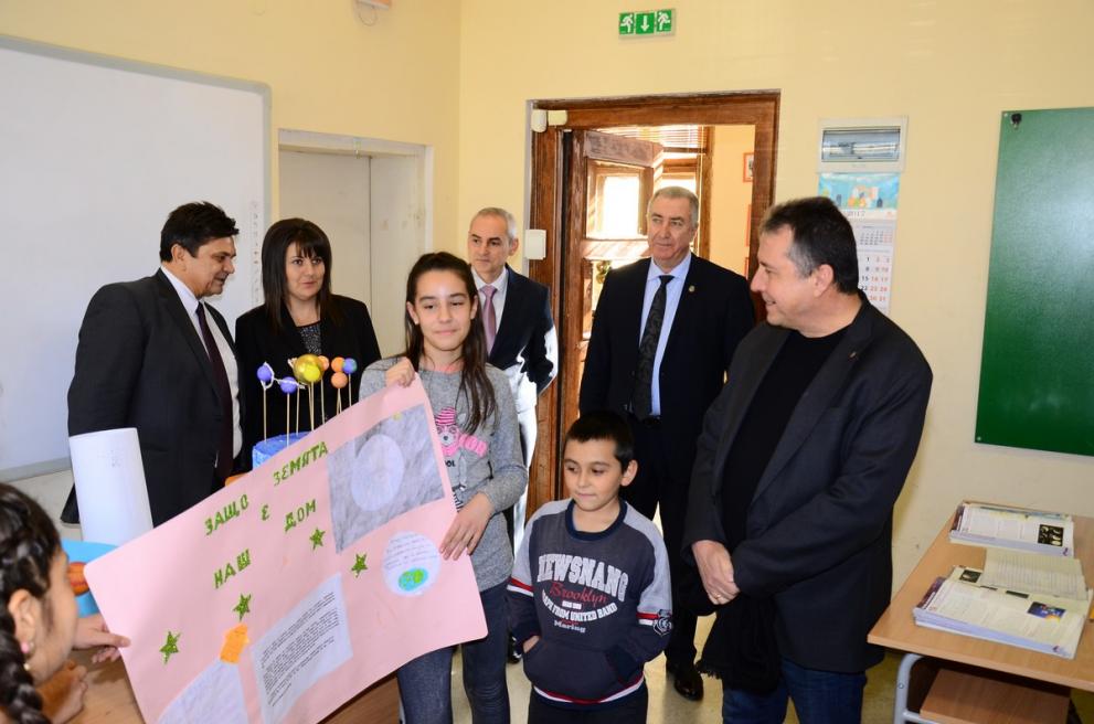 Гостите във Видин посетиха две училища.