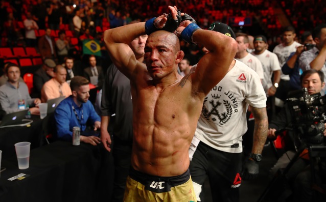 Жозе Алдо все още не е говорил след като отново