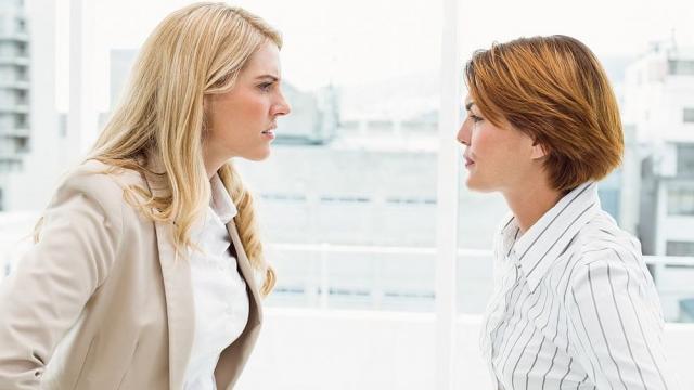 Не казвайте тези неща на новите си колеги (ВИДЕО)