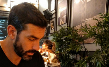 Бивш ас на Арсенал оказа подкрепа на бургаския футбол