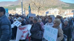 протест висока цена на водата