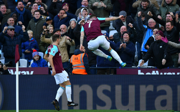 Тежък чук разби амбициите на Челси