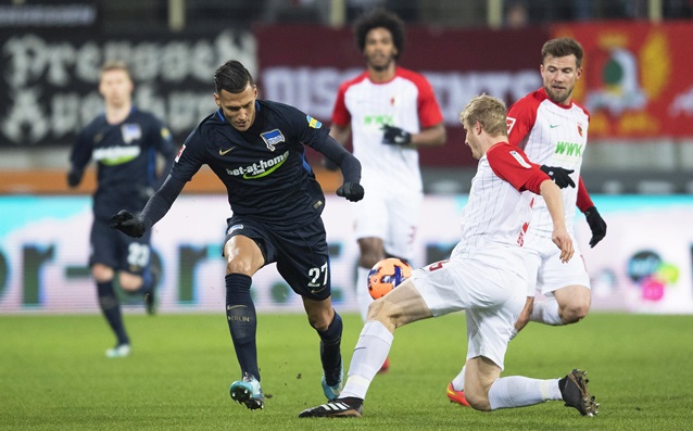 Отборите на Аугбург и Херта Берин завършиха при 1 1 двубоя