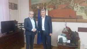 метът на Разлог и новоизбрания кмет на Струмица