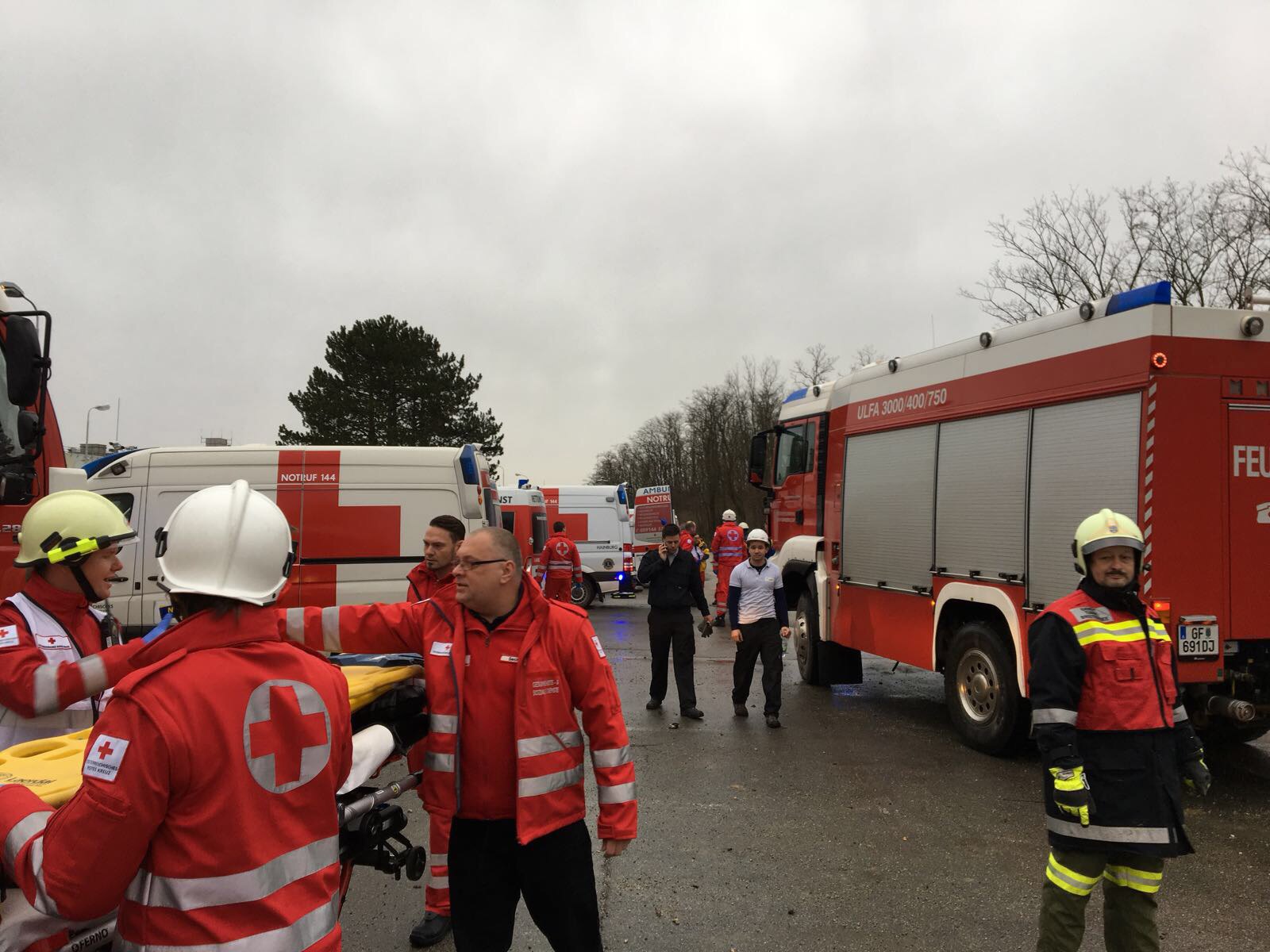 Експлозия разтърси най-големия газов хъб в Австрия, намиращ се в Баумгартен, източно от Виена. По информация на Червения кръст ранените са 18, а един човек е загинал.