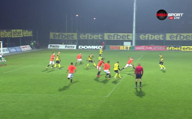 Тодор Неделев ознаменува добрата си игра срещу Литекс в четвъртфиналния