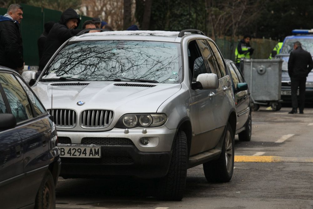 43-годишен мъж е бил прострелян в столицата. Инцидентът е станал в автомобил около 8.40 ч. тази сутрин в района на ул. 