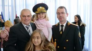 благотворителна кампания полицаи Монтана