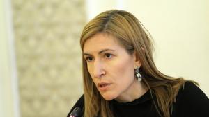 Николина Ангелкова