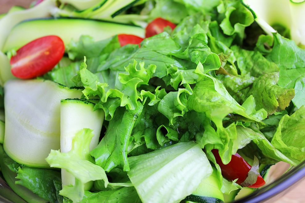 Редовната консумации на зелени листни зеленчуци - например като салата за обяд, подобрява способностите за мислене и запаметяване
