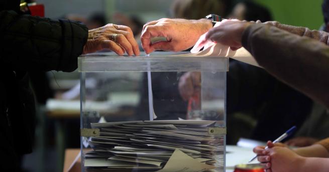 Над 5 5 милиона жители на Каталуния имат право на глас