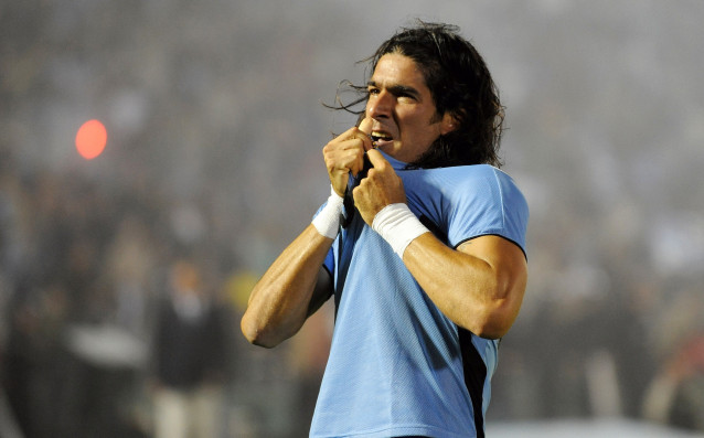 Уругвайският футболист Себастиан Абреу счупи световния рекорд на Гинес след