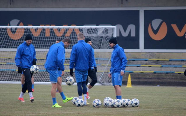 Левски пристигна в Малта с група от 21 футболисти предава