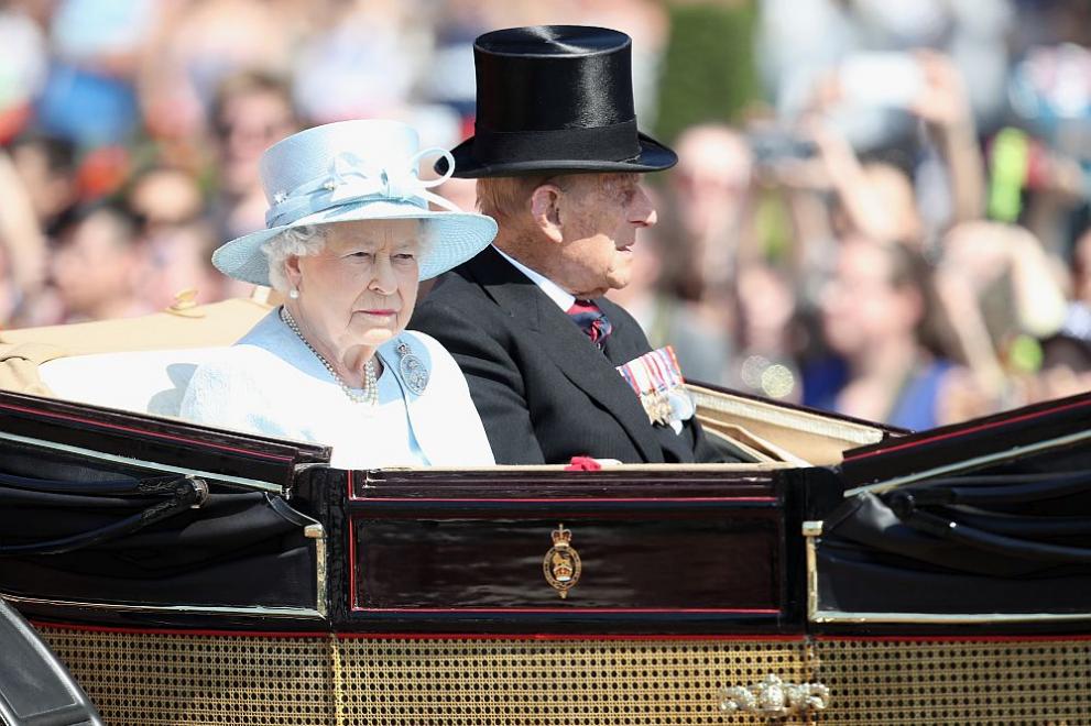 Британската кралица Елизабет Втора и съпругът й принц Филип при празненствата за рождения й ден през миналата година