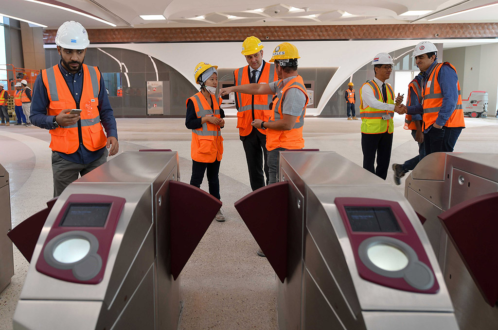 Националната компания Qatar Railways е планирала строителството на 216 км линии на метрото в следващите години - "Червената" и "Зелената" са в етап на строителство, а "Златната" и "Синята" линии са на ниво проект.