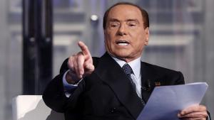 Вълна от критики заля италианския милиардер Силвио Берлускони лидер на