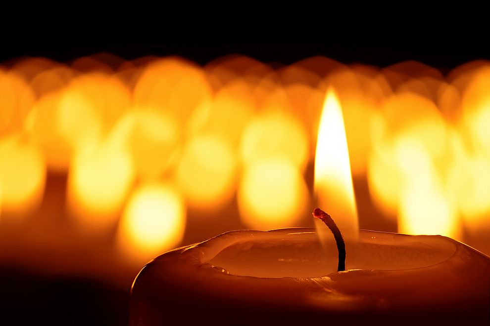 свещ свещи