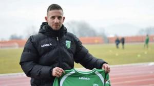 Иван Иванов