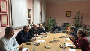 Дойдох видях избрах