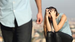 двойка насилие скандал