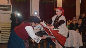 Бабинден Девня