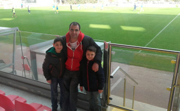 Да пътуваш от Шотландия до Малта...заради Левски!