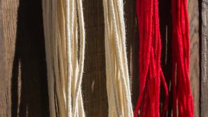 Мартеници от гайтан