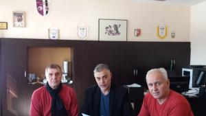 Дряновска подкрепа за Боби Михайлов