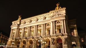 Париж опера