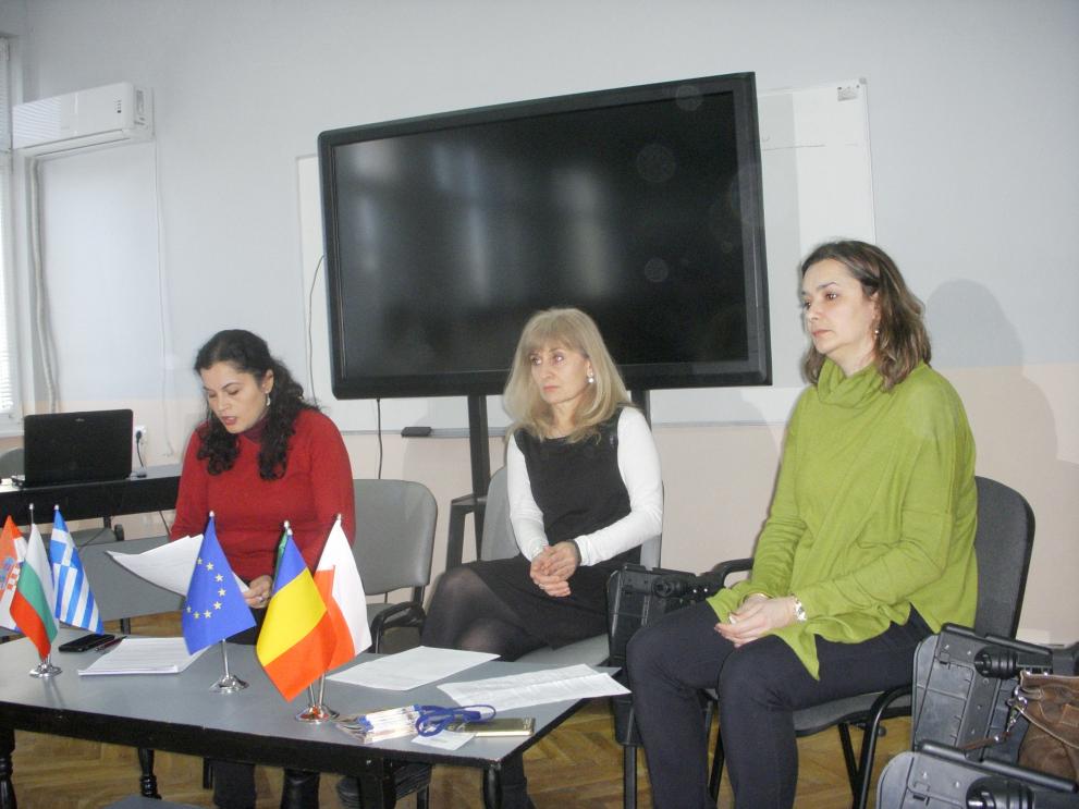 Образовагелна среща с ученици в Окържен съд Добрич