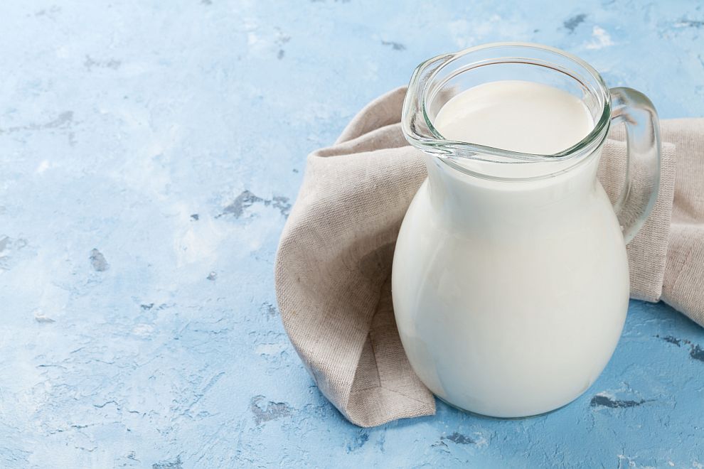 Пълномасленото мляко увеличава нивото на добрия холестерол в кръвта