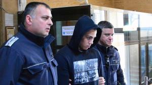 арест ученик Варна