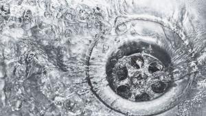 вода