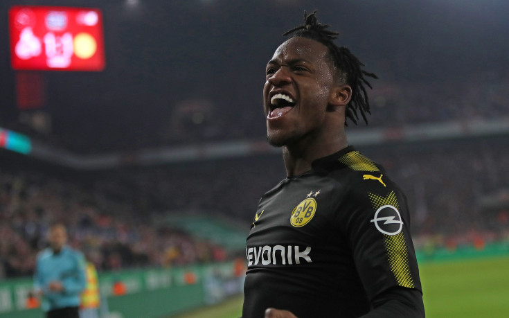 Батман и Спонджбоб привлекли Батшуай в Дортмунд