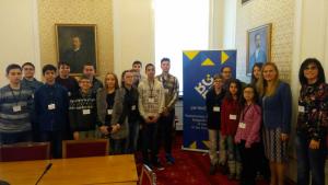 ученици Добрич парламент