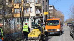 запълване на дупки в Хасково