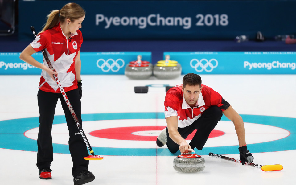Канада спечели груповата фаза на турнира по кърлинг