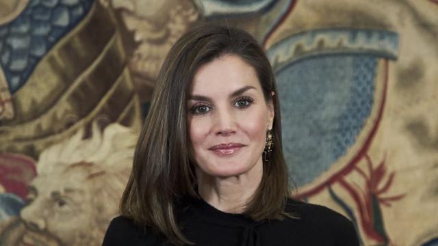 Кралицата на Испания показа, че леопардовият принт може да изглежда стилно (СНИМКИ)
