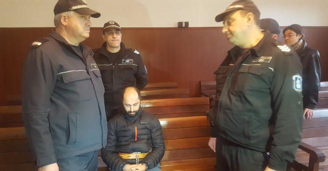 Екстрадират Науфал ЗахриОкръжен съд Хасково постанови постоянна мярка за неотклонение