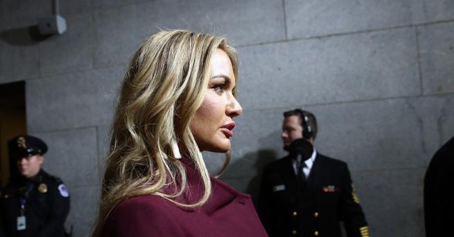 Снахата на президента на САЩ Ванеса Тръмп е откарана в