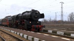 немски туристи на гарата в Тулово