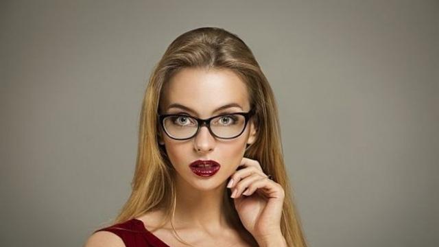 Как да изглеждаме по-интелигентни, отколкото сме? (ВИДЕО)