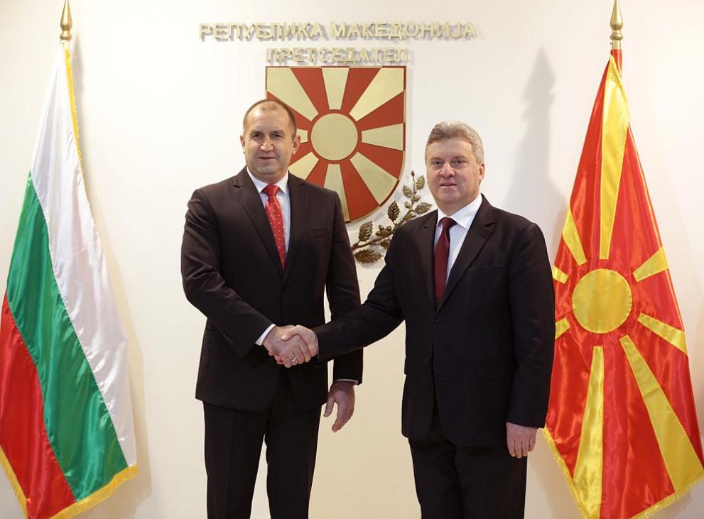 Президентът на България Румен Радев и македонският му колега Георге Иванов