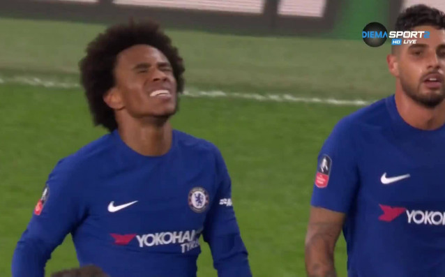 Отборът на Челси реализира трети гол във вратата на Хъл