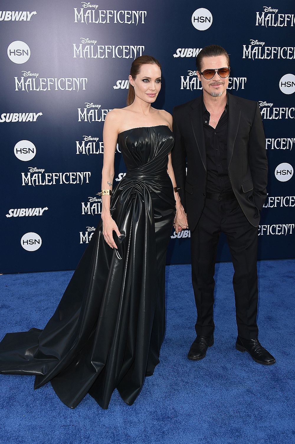 Брад Пит и Анджелина Джоли се разделиха през 2016 година. Двамата имаха дълга връзка, а през 2014 година се ожениха