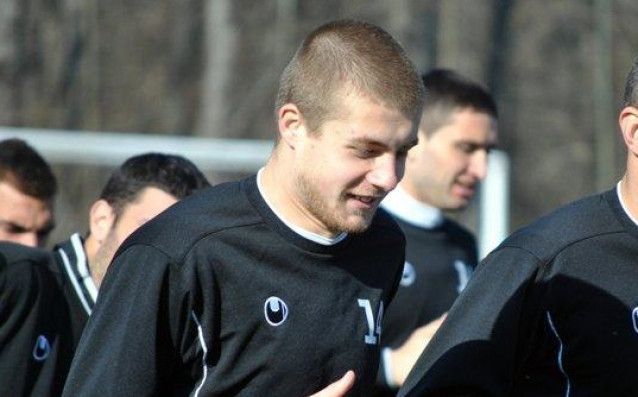 Юношата на ЦСКА Ангел Грънчов започна тренировки с Локомотив Пловдив