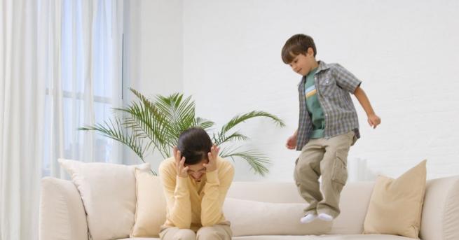 Според закона на Мрърфи между две на теория равни по