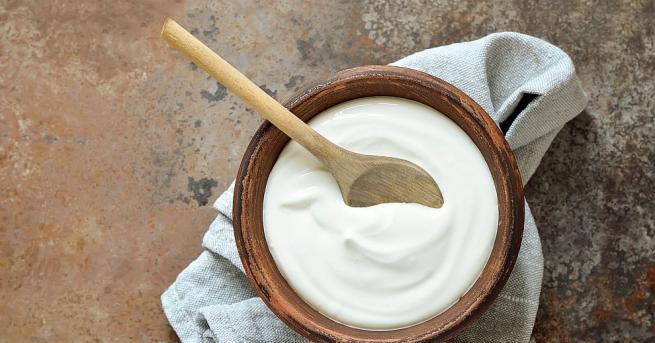 Киселото мляко намалява риска от инфаркт за хората с високо